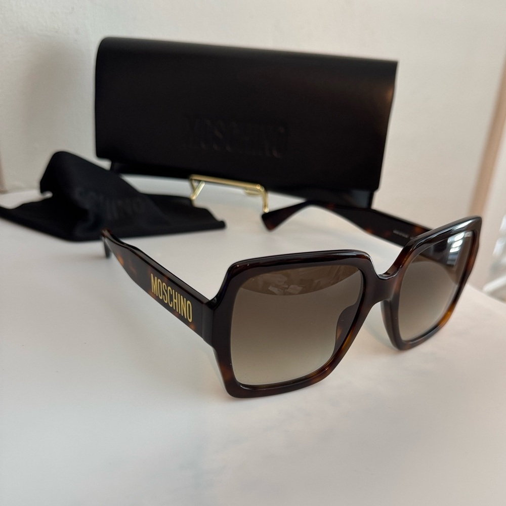 Moschino MOS127/S/US Oversized Square Sunglasses Havana Brown Gradient & Case - Picture 3 of 4